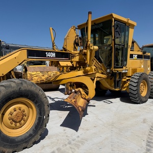 Motoniveladora Caterpillar 140H Usada de Alto Rendimiento, Motoniveladora Original CAT 140H con Plataforma de 14 pies en Venta - Product Image 1
