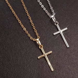 Collar con colgante de cruz de aleación de zinc con incrustaciones de diamantes de imitación, diseño geométrico para mujer, joyería de regalo - Product Image 3