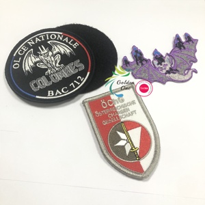 Sıcak satış özel serin moral tasarımcı giyim dokuma tam Logo demir nakış rozetleri yamalar ceketler şapka şönil kumaş PVC - Product Image 4