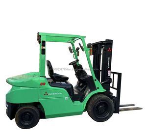 Montacargas Usado Mitsubishi de Japón, 3 Toneladas, Motor Diésel, Modelo 2024, 1 Año de Garantía, Neumáticos Sólidos/Neumáticos - Product Image 1