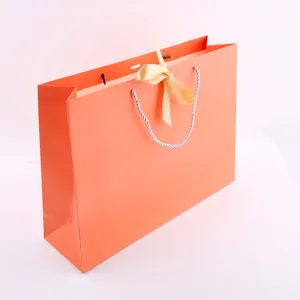 Customized Logo Take Away White Fashion Shopping Bag Brown Kraft Paper Bags Designer Customized Paper Bags For Business