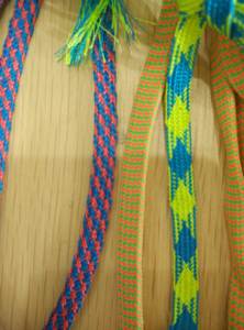 Máquina de trenzado de encaje de zapatos automática de alta velocidad de 16 portadores para hacer cordón plano - Product Image 4