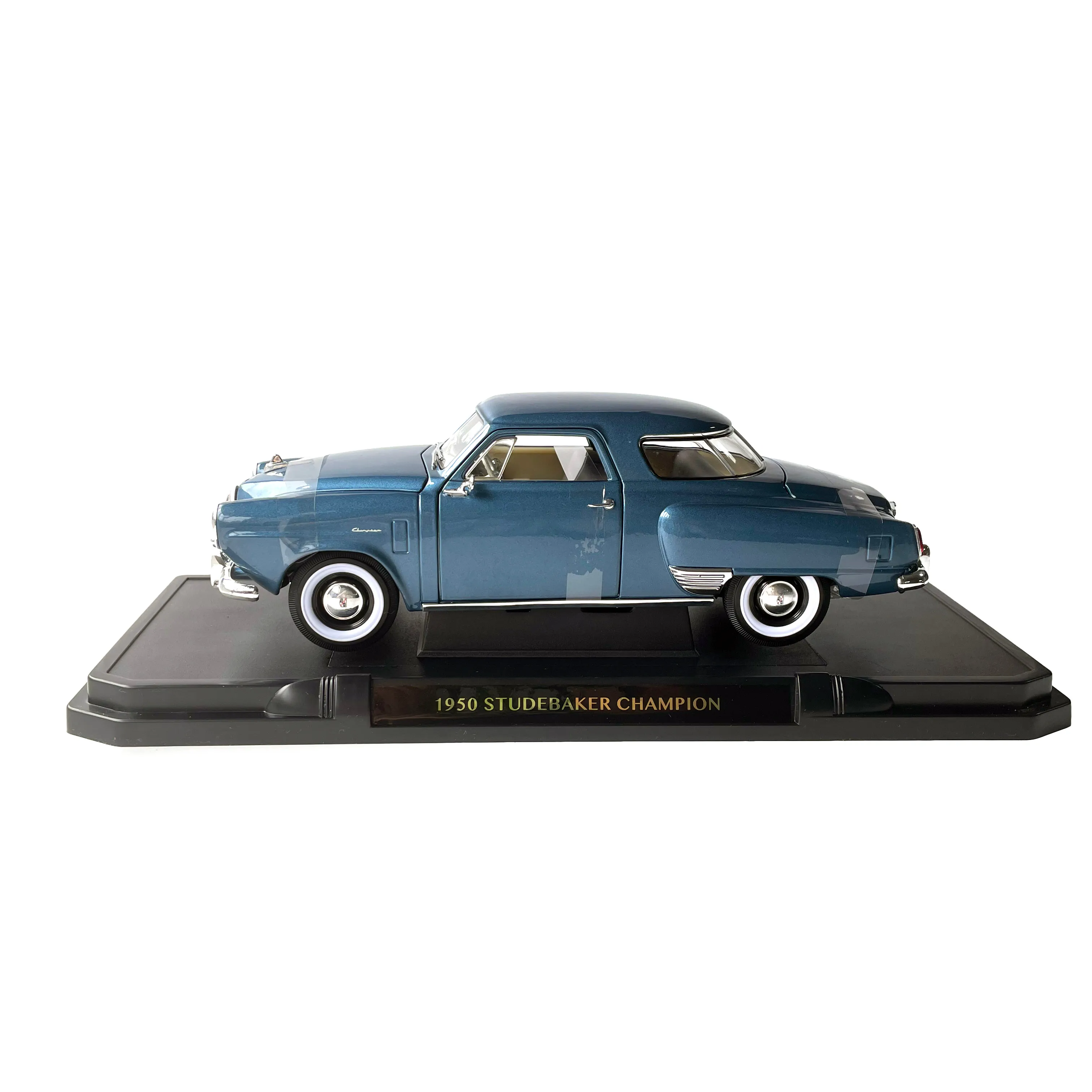 Kualitas tinggi Die cast Zinc Alloy mobil model 1/18 skala 1950 Studebaker Champion Vintage Model mobil dengan stok.