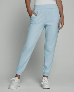 2025 <span class=keywords><strong>Pantalon</strong></span> de sport court <span class=keywords><strong>bleu</strong></span> <span class=keywords><strong>ciel</strong></span> pour <span class=keywords><strong>femme</strong></span> avec taille élastique doux et doux pour la peau pour le printemps-automne - Product Image 1