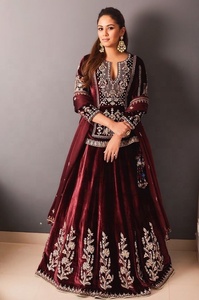Robe de mariée mi-longue, magnifique tenue de mariée, kti avec Lehenga, perles en verre de cristal incrustées, travail en pierre, pour mariage, 2020 - Product Image 2
