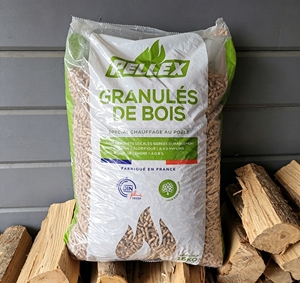 Granulés de bois Pellex En a1 Plus et DinPlus en sac de 15 kg, 23 palettes x 77 sacs, granulés de bois, biocarburant, combustible de cuisson - Product Image 1