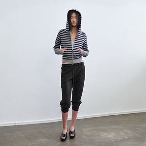 Walking "spalla <span class=keywords><strong>felpa</strong></span> a righe corte <span class=keywords><strong>con</strong></span> <span class=keywords><strong>cappuccio</strong></span> <span class=keywords><strong>con</strong></span> sfondo grigio <span class=keywords><strong>e</strong></span> strisce <span class=keywords><strong>blu</strong></span> nascoste - Product Image 2