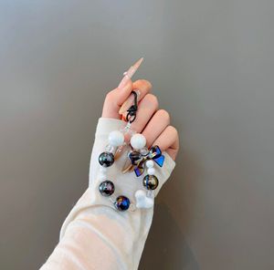 Simpatico Portachiavi con Ciondolo a Forma di Bambola Cartoon, Catena per Telefono con Perline, Regalo Creativo di <span class=keywords><strong>Natale</strong></span>, Accessorio alla Moda in Plastica per Custodia del Telefono/Borsa - Product Image 4