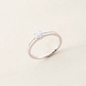 Best verkochte 18K gouden diamanten ringen assortiment trendy verlovingsringen voor jubileum & bruiloft - Product Image 3