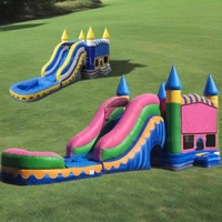 Château gonflable sautant Juego d'occasion avec toboggan aquatique à vendre
