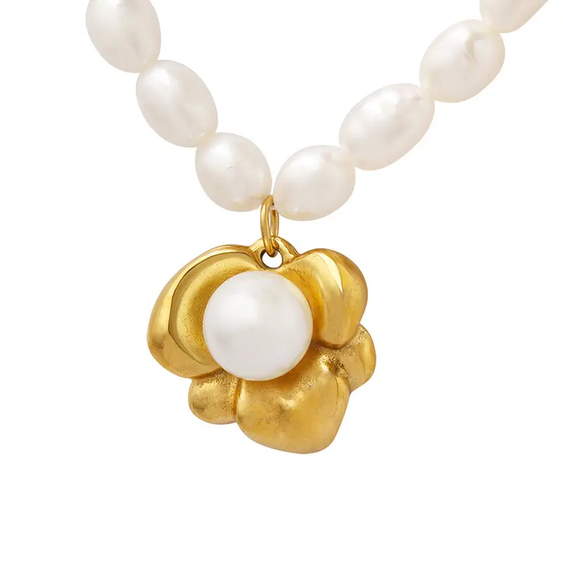 Collier en or 18 carats, élégant et naturel, perle irrégulière, pendentif ras du cou, fleur de Lotus, collier de perles