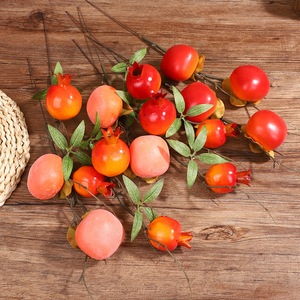 Fruta Artificial Decorativa de Granada y Caqui Simulada para el Hogar, Adorno de Año Nuevo, Material de Espuma, 2 Cabezas, Fruta de la Suerte - Product Image 2