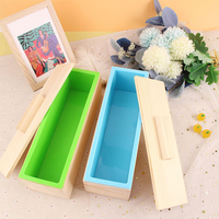 Moules en silicone rectangle de pain épaissi pour la fabrication de savon Kit de moules en silicone bricolage avec boîte en bois et moule boîte en bois avec moule