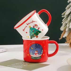 Tasses à café en céramique de Noël à prix abordable, mugs souvenirs créatifs avec couvercles et cuillères, tasses à café pour la maison - Product Image 1