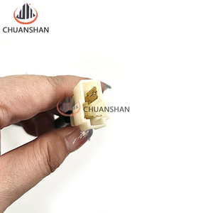 Parti di escavatore per KOBELCO SK200 210 250 260 330 350-8 Ultra 8 AZ-7121 di sicurezza Micro interruttore - Product Image 3