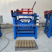 Máquina de bloques de cemento con vibración eléctrica, máquina de fabricación de baldosas de pavimento coloridas, delantal de estacionamiento, adoquines de suelo, máquina productora