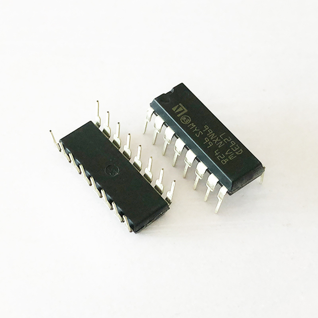 L293D DIP-16 Motor Driver IC Through Hole 24V 16-Pin Power DIP Tube Push-Pull 4-Channel Motor Driver L293D with Diodes