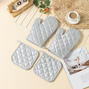 Résistant à la chaleur LOGO personnalisé imprimé cuisine BBQ <span class=keywords><strong>four</strong></span> gant gant de cuisine chef de cuisine coton mitaines de <span class=keywords><strong>four</strong></span> et porte-casserole ensemble - Product Image 6