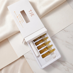 Siero in Fiale Sbiancante Super Potente con Nicotinamide, Acido Ialuronico e Vitamina C, Fiale per la Cura della Pelle con Etichetta Privata - Product Image 4