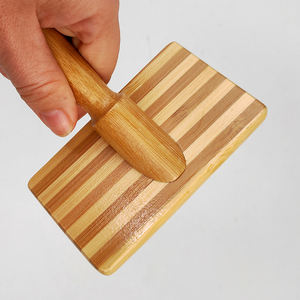 الأكثر مبيعًا بالجملة فرشاة تنظيف الكلاب والقطط-فرشاة تنظيف الخيزران للحيوانات الأليفة إزالة الشعر - Product Image 5