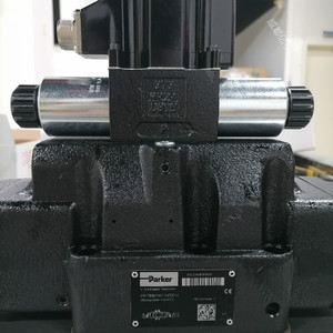 วาล์วควบคุมทิศทางแบบสัดส่วน Parker รุ่น D91FBE01HC1NF00 - Product Image 1