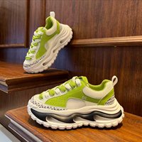 Baskets décontractées légères et robustes pour hommes, chaussures de course rétro à semelle compensée et coupe basse