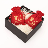 Pochette personnalisée en flanelle rouge et suède avec cordon de serrage, élégante pour cadeaux de mariage, emballage de vêtements, impression de logo personnalisé pour sacs promotionnels