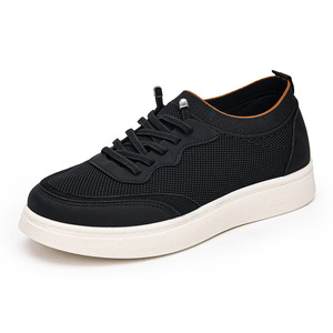 Zapatillas deportivas pegadas para hombre, de alta gama, estilo primavera, ligeras, transpirables, informales, cómodas y versátiles. - Product Image 5