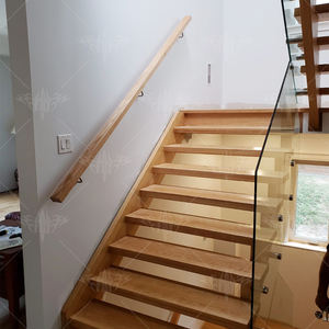 Escalera Interior Moderna Estándar Australiana/Canadiense con Escalones de Madera - Product Image 4
