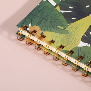 Carnet à spirale A5 de qualité supérieure, design créatif et lignes horizontales, pour le commerce extérieur, papier de qualité supérieure, fabriqué par GF. - Product Image 4