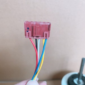 ZKFP-80-8-7 มอเตอร์ไร้แปรงถ่าน DC 100W 1800 รอบต่อนาทีสำหรับชิ้นส่วนทดแทนพัดลมเครื่องปรับอากาศ - Product Image 2