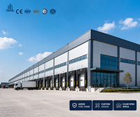 Bâtiment d'entrepôt en acier, atelier industriel, structure de stockage, espace de fabrication, grande portée, charpente en acier, conception personnalisée