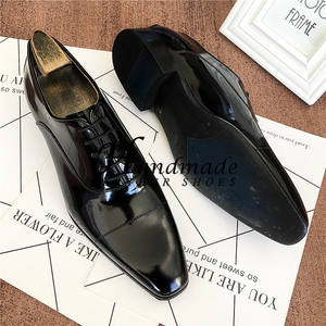 Zapatos de cuero con bordes expuestos, acabado en pintura perlada, con tres piezas, estilo británico, zapatos de hombre, zapatos de novio para boda - Product Image 5