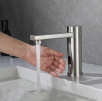 Robinet à capteur sans contact en céramique moderne avec eau chaude/froide pour salle de bain et chambre, monocommande en laiton, monotrou, à poser sur le plan.