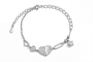 Bracelet en argent sterling S925 texturé avec motifs cœur et étoile, simple et élégant, bijou de main de niche pour femme, idéal pour le quotidien et comme cadeau - Product Image 4