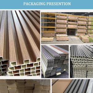 Panneaux muraux intérieurs en bois 3D d'usine, panneaux muraux cannelés, grain de bois, <span class=keywords><strong>PVC</strong></span> 3D, panneau mural WPC - Product Image 5