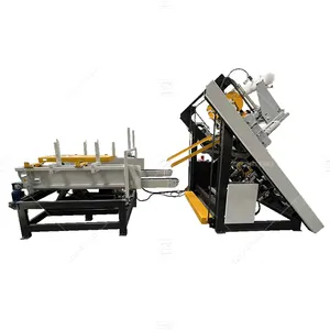 European standard Wooden Block Pallet Nailer Nailing Machine with stacking device