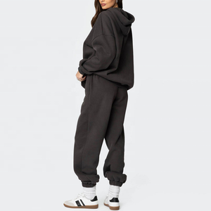 Vêtements de rue Ensemble de pièces d'entraînement Logo personnalisé Sweat à capuche d'entraînement Jogger Survêtement Femmes Surdimensionné Polaire Éponge Survêtement - Product Image 2