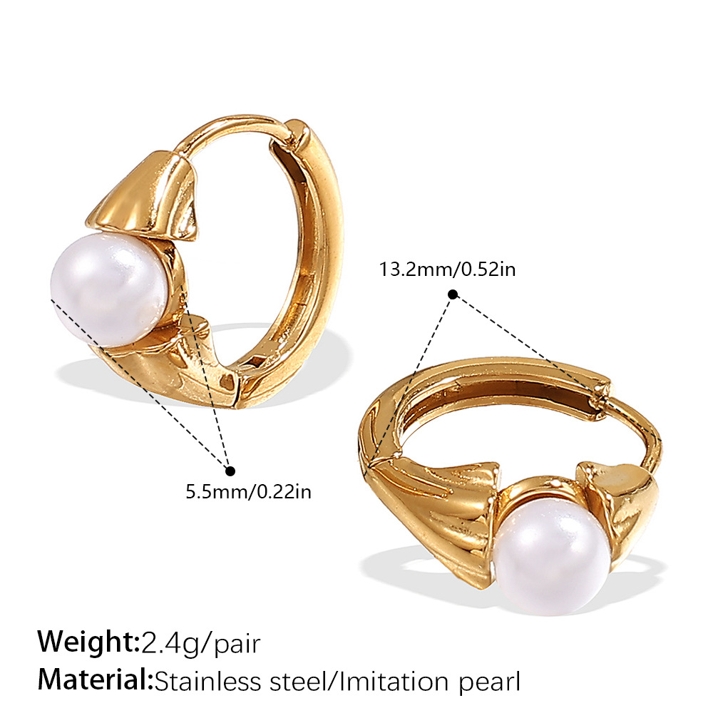 EH1091WEG ต่างหูห่วงสีทองมุกสีขาว