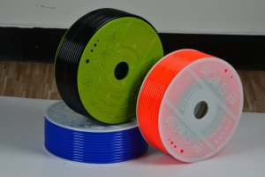 Tuyau d'air en PU, pression 8-12 kg/cm² -20 ℃   à +80 ℃   Pour système pneumatique industriel, bobine de 2,5x4 mm, 200 m, en stock - Product Image 2