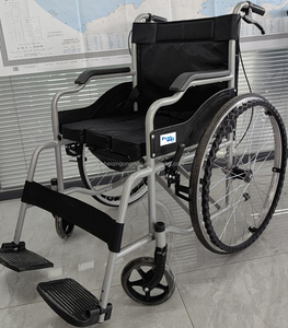 Kursi roda medis Manual ringan, kursi roda dapat dilipat dan untuk pasien penyandang cacat, peralatan rehabilitasi - Product Image 5