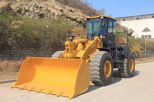 966 व्हील लोडर 6000 किलोग्राम 6टन भार उठाने की क्षमता 175kw इंजन के साथ - Product Image 6