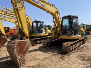รถขุดขนาดกลางมือสอง Komatsu PC138US  ใช้งานน้อย พร้อมสายเบรกเกอร์ - Product Image 2