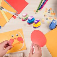 Ensemble de 6 poinçons à papier pour loisirs créatifs de 2,2 pouces, en forme de cœur, cercle, étoile, fleur, carré, cercle ondulé, pour projets d'artisanat et de bricolage