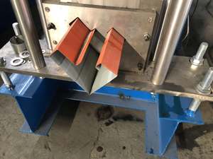 Gouttière de pluie de 2022 Offre Spéciale formant la machine Machine de gouttière de toit sans couture Alibaba indonésie gouttière de moteur en tôle d'acier galvanisée - Product Image 4