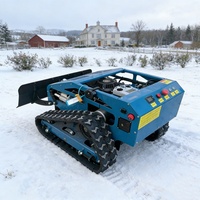 Tondeuse à gazon télécommandée sur chenilles à essence, à rayon de braquage zéro, multifonctionnelle, avec fonction de déneigement et de coupe-bordures