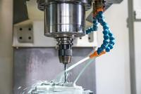 Centro de Mecanizado Vertical CNC Profesional Automático de Alta Resistencia y Rigidez VL-1380, 8000-12000 RPM, BT50, Cambio de Herramienta en 1.7s, 24T