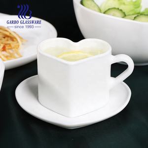 Ustensiles de maison personnalisés chine articles ménagers opale <span class=keywords><strong>verre</strong></span> cœur tasse à thé avec soucoupe ensemble tasse <span class=keywords><strong>plateau</strong></span>/vente en gros tasses à thé soucoupes - Product Image 6