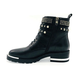 Mano tachonado remaches Chapado en negro tacón plataforma de roca botas de cuero de las mujeres para las mujeres - Product Image 4