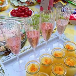 Disposable Thickened Stemmed Plastic Champagne Glass 210ml For Picnic Beverage Use - Product Image 4